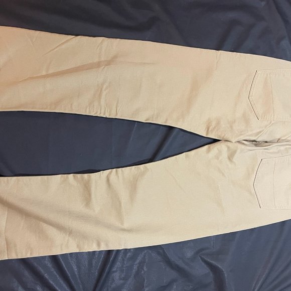 Like New Dockers Pants 33x32 Straight Fit - Picture 3 of 4